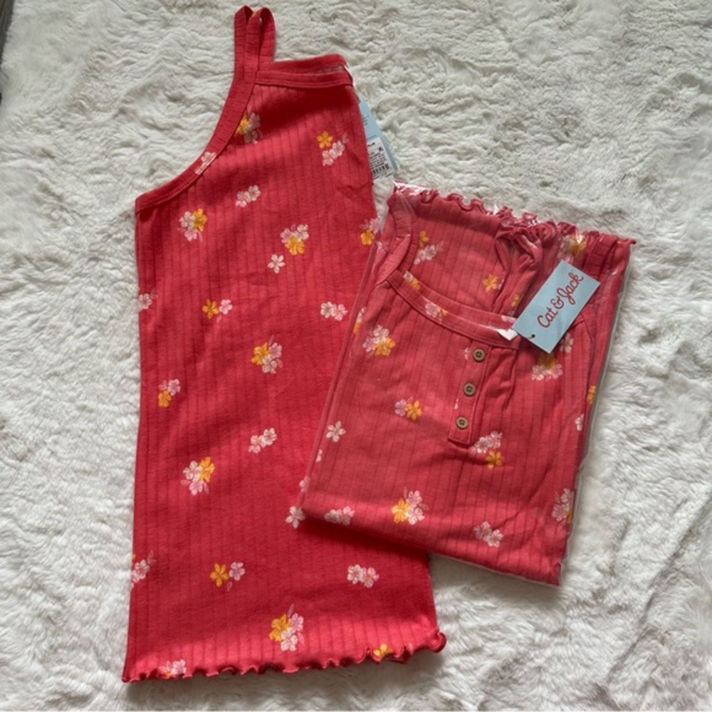 **NWT** Cat and Jack bundle tank tops size XXL